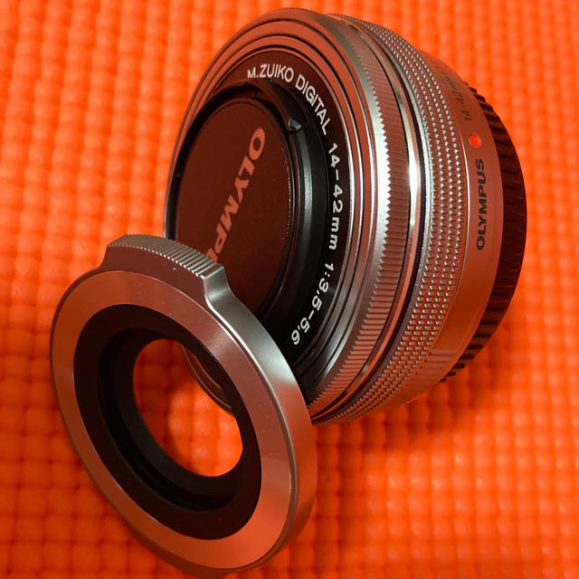 オリンパス 14-42mm EZ と LC-37C