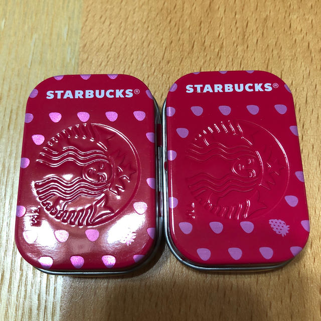 Starbucks Coffee(スターバックスコーヒー)のスタバ　アフターコーヒーミント（ストロベリー） 食品/飲料/酒の食品(菓子/デザート)の商品写真