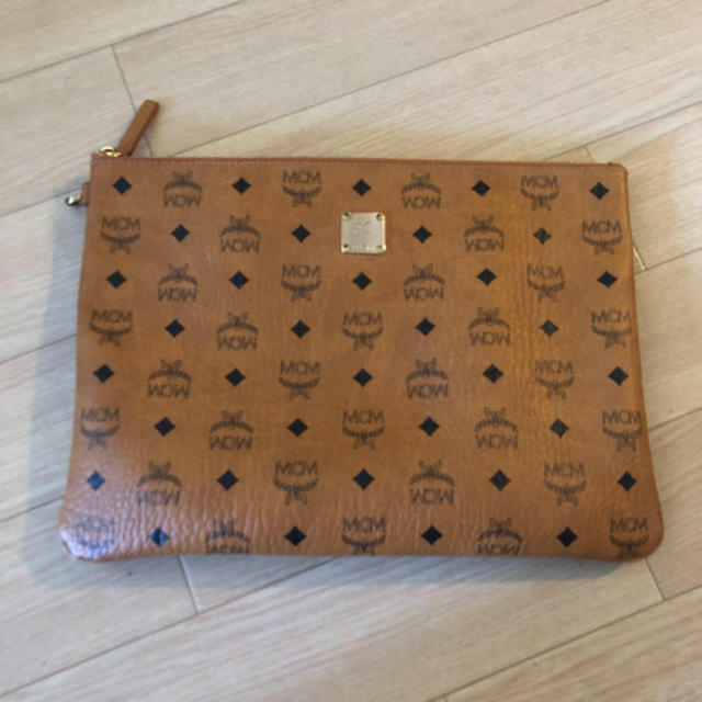 MCM(エムシーエム)のMCM クラッチバック メンズのバッグ(セカンドバッグ/クラッチバッグ)の商品写真