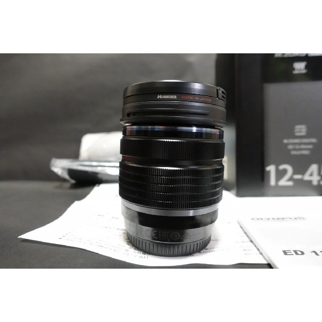 OLYMPUS(オリンパス)のひま様専用、オリンパスM.ZUIKO 12-45mmPROメーカー保証 スマホ/家電/カメラのカメラ(レンズ(ズーム))の商品写真