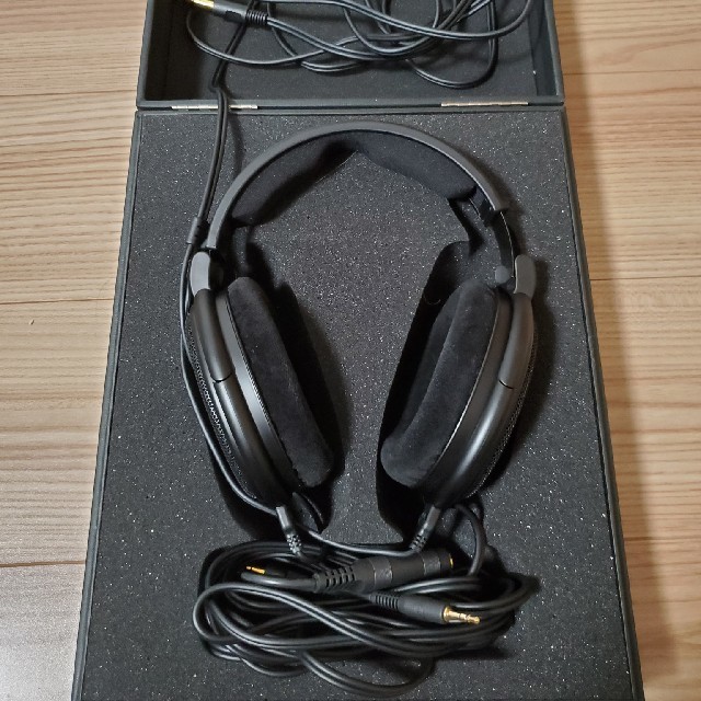 SENNHEISER(ゼンハイザー)のゼンハイザー ヘッドホン オープン型 【国内正規品】 HD 660 S￼ スマホ/家電/カメラのオーディオ機器(ヘッドフォン/イヤフォン)の商品写真