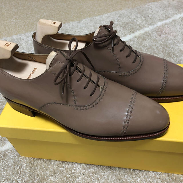 JOHN LOBB(ジョンロブ)の年末限定SALE！　未使用品/入手困難　ジョンロブ2008  イヤーモデル メンズの靴/シューズ(ドレス/ビジネス)の商品写真