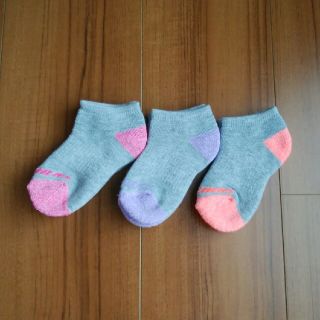 スケッチャーズ 子供 靴下 タイツの通販 4点 Skechersのキッズ ベビー マタニティを買うならラクマ スケッチャーズ 子供 靴下 タイツの通販 4点 Skechersのキッズ ベビー マタニティを買うならラクマ