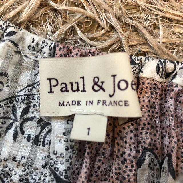 PAUL & JOE(ポールアンドジョー)のポールアンドジョー　ブラウス レディースのトップス(シャツ/ブラウス(半袖/袖なし))の商品写真