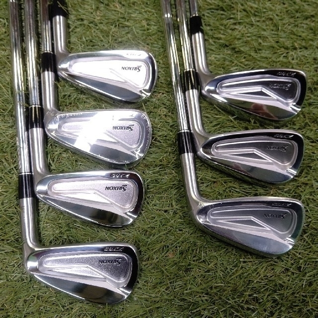 Srixon(スリクソン)のスリクソン Z785 アイアン 4I～PW 7本セット 未使用 カスタムオーダー スポーツ/アウトドアのゴルフ(クラブ)の商品写真