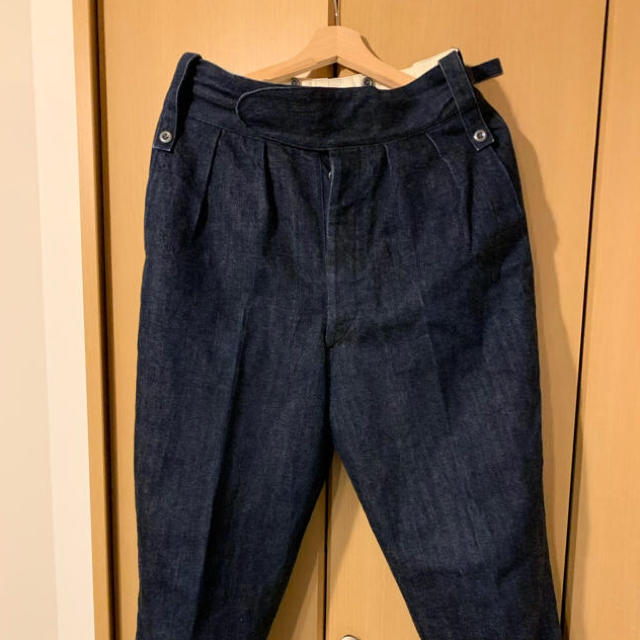 COMOLI(コモリ)のNEAT DENIM beltless M メンズのパンツ(スラックス)の商品写真