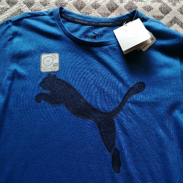 PUMA(プーマ)のPUMA　Ｔシャツ　青　160センチ キッズ/ベビー/マタニティのキッズ服男の子用(90cm~)(Tシャツ/カットソー)の商品写真