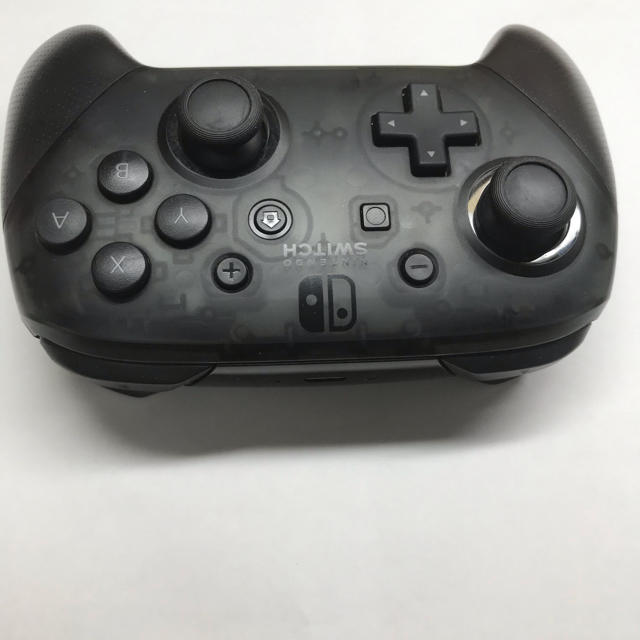 Nintendo Switch(ニンテンドースイッチ)のNintendo Switch プロコントローラー エンタメ/ホビーのエンタメ その他(その他)の商品写真