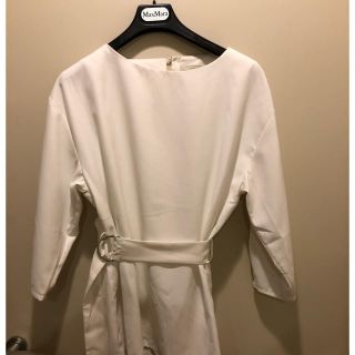 ショコラフィネローブ(chocol raffine robe)のショコラフィネローブ　白　トップス  美品　(カットソー(長袖/七分))