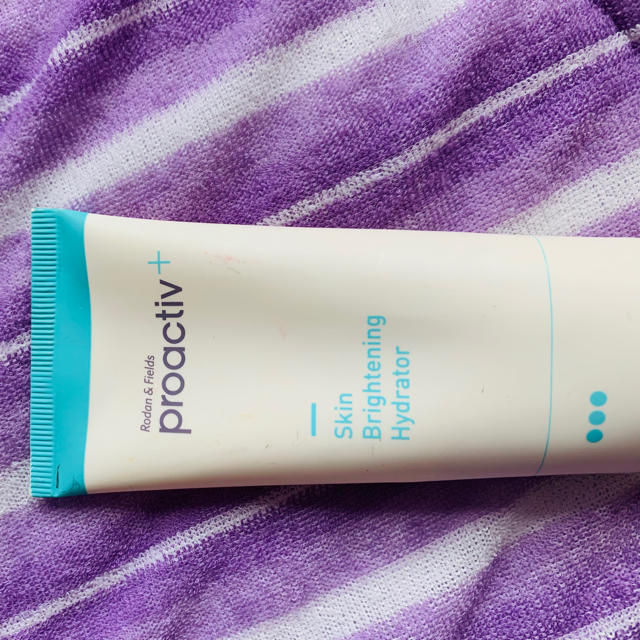 proactiv(プロアクティブ)のプロアクティブ　ニキビケア　ハンドレイター　薬用クリーム コスメ/美容のスキンケア/基礎化粧品(フェイスクリーム)の商品写真