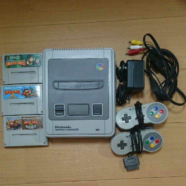 すぐ遊べるスーパーファミコン本体セット