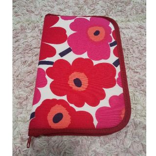 マリメッコ(marimekko)の★専用ページ★　マリメッコ　母子手帳ケース(母子手帳ケース)