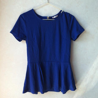ハニーズ(HONEYS)のブルーのペプラム(Tシャツ(半袖/袖なし))