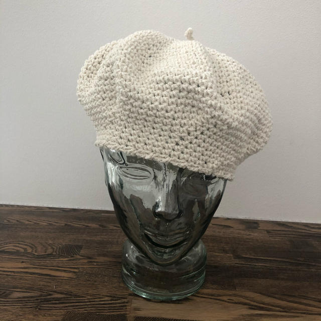 コットンベレー:オフホワイト レディースの帽子(ハンチング/ベレー帽)の商品写真