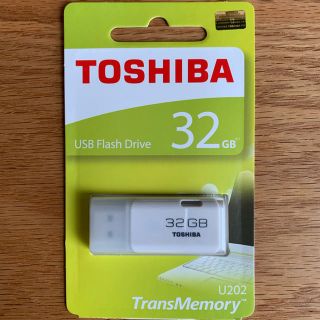 トウシバ(東芝)の東芝 TOSHIBA USBメモリ 32GB(PC周辺機器)