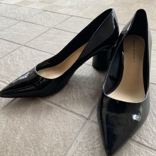 ザラ(ZARA)の※ソッシー様専用※ZARAの黒いパンプス！太いヒール！希少大きめサイズ！(ハイヒール/パンプス)