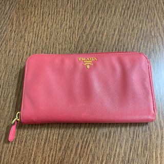 プラダ(PRADA)のプラダ　ピンク長財布(財布)