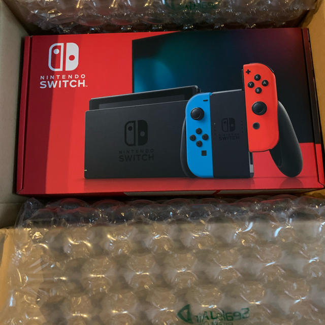 任天堂　Switch 新品未開封