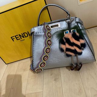 フェンディ(FENDI)の心斎橋大丸で購入　箱に入れ、緩衝材も詰めて保管していたため状態すごくいいです(ハンドバッグ)