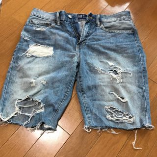 ギャップ(GAP)のGAP ダメージデニムハーフパンツ(ショートパンツ)