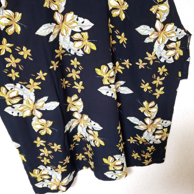 Paul Smith(ポールスミス)のハワイ購入 アロハシャツ 花柄 ボタニカル ネイビー メンズのトップス(シャツ)の商品写真