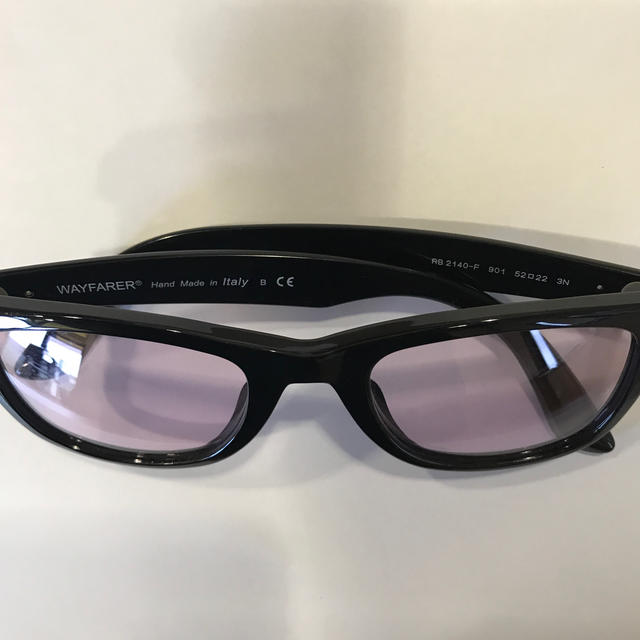 Ray-Ban(レイバン)の美品レイバンウェイファーラー RB2140-F パープル メンズのファッション小物(サングラス/メガネ)の商品写真