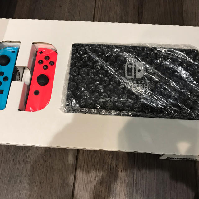 Nintendo Switch Joy-Con (L) ネオンブルー/ (R)