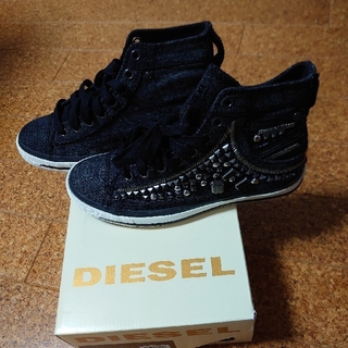 ディーゼル(DIESEL)のＤＩＥＳＥＬのスニーカー(スニーカー)