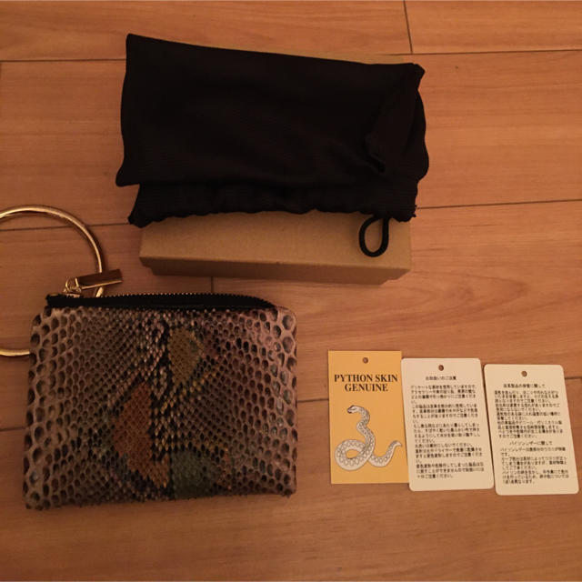 純正クオリティ 送料込*新品*蛇革 パイソン ブラウンリング付き