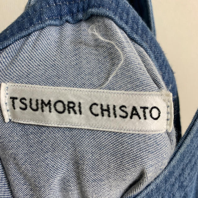 TSUMORI CHISATO(ツモリチサト)のツモリチサト　デニムサロペットワンピース レディースのワンピース(ひざ丈ワンピース)の商品写真