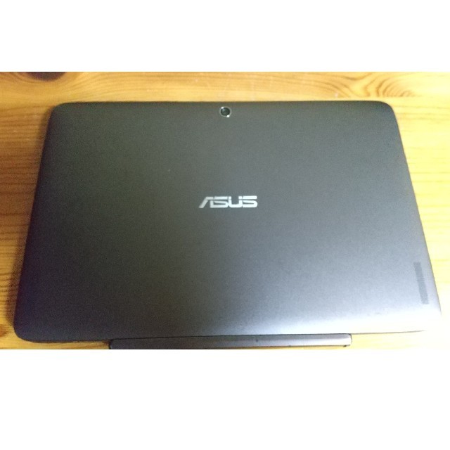 ASUS　2in1タブレットPC