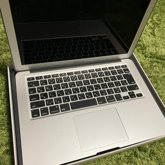 Apple(アップル)のMacBook Air 13インチ 8GB 256GB（Early 2015） スマホ/家電/カメラのPC/タブレット(ノートPC)の商品写真