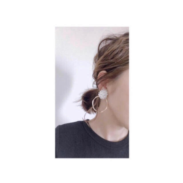 coen(コーエン)のembroidery perl×gold ring pierce/earring ハンドメイドのアクセサリー(ピアス)の商品写真