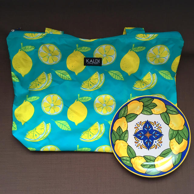 KALDI(カルディ)のカルディ　レモントートバッグ　陶器皿（新品未使用） レディースのバッグ(エコバッグ)の商品写真