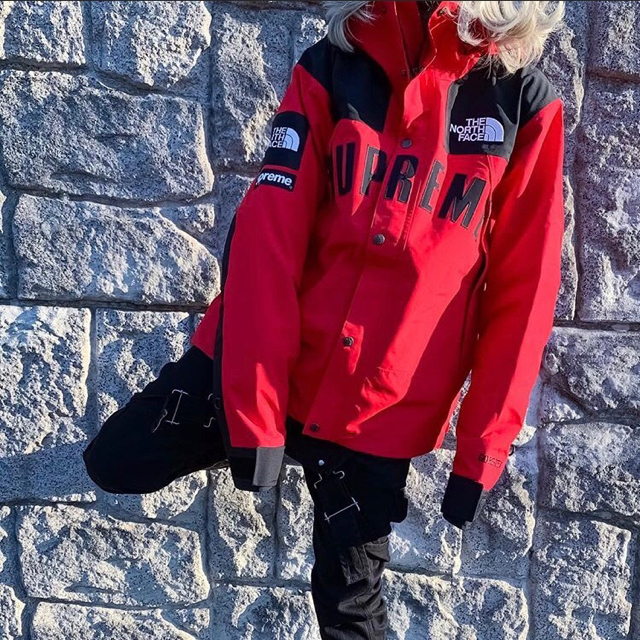 素敵な Supreme Parka Mountain TNF 激安投げ売り!国内正規品
