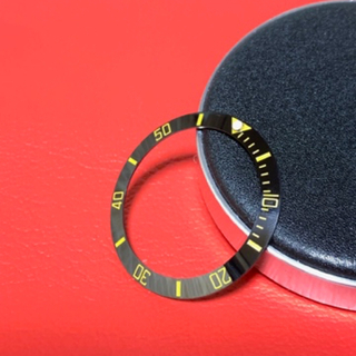 セイコー(SEIKO)の新品未使用 SEIKO 社外品 サブマリーナ 黒／金  SKX007 009(腕時計(アナログ))