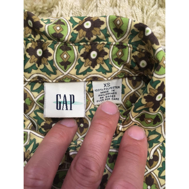 GAP(ギャップ)のGAP 半袖シャツ 古着 メンズのトップス(シャツ)の商品写真