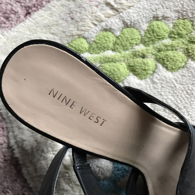 NINE WEST(ナインウエスト)のNINE WEST ヒールサンダル　黒　8M レディースの靴/シューズ(サンダル)の商品写真