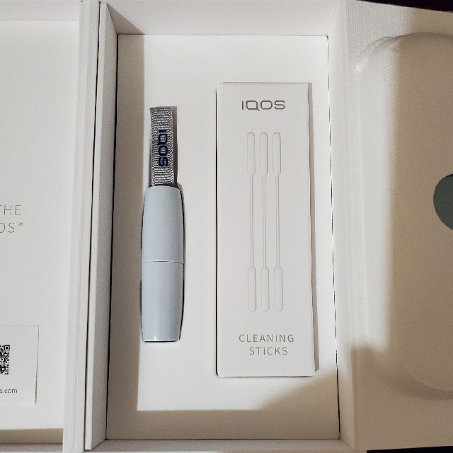 IQOS(アイコス)のiQOS3 DUO 春限定色　ルーシッドティール メンズのファッション小物(タバコグッズ)の商品写真