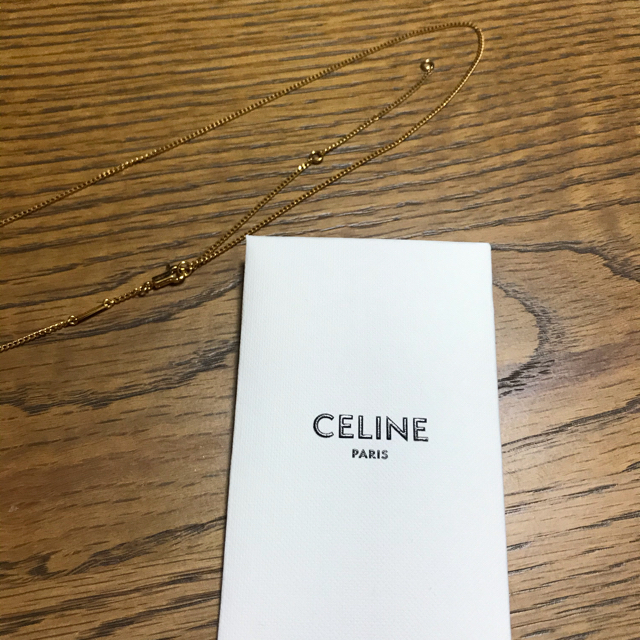 celine   セリーヌ　アルファベット　イニシャル　チャーム