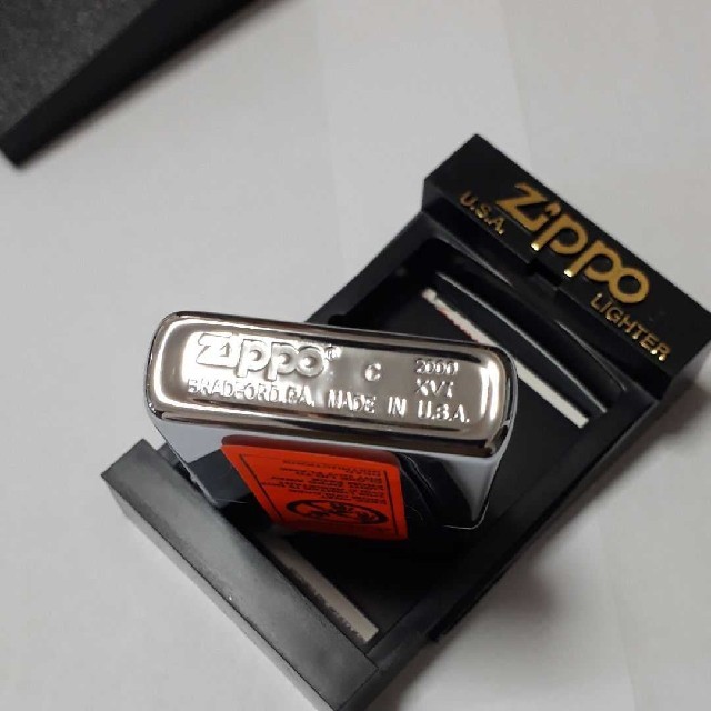 ZIPPO(ジッポー)の7月特価‼️　バスキア　ジッポー　レッドマン　デザイン　Zippo メンズのメンズ その他(その他)の商品写真