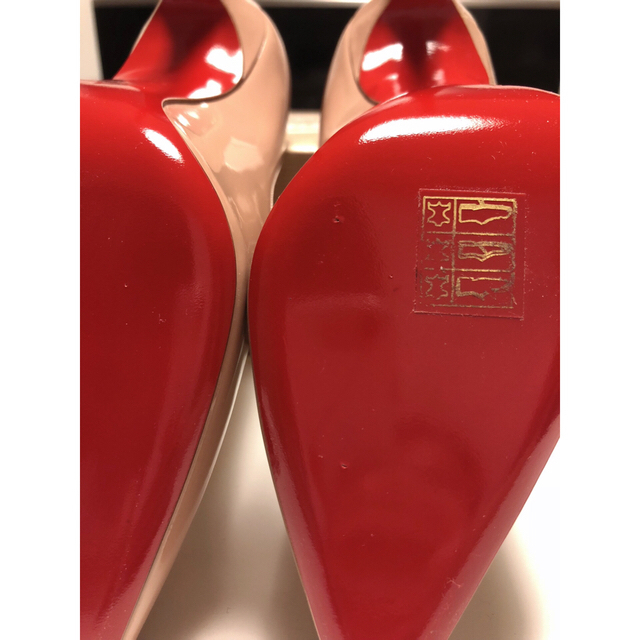 新品未使用 Christian Louboutin パンプス