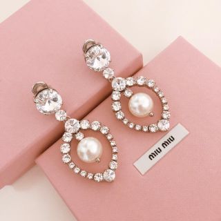 ミュウミュウ　イヤリング　miumiu