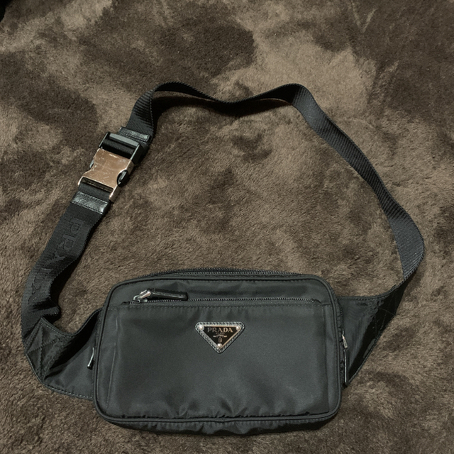 PRADA(プラダ)のprada ベルトバッグ メンズのバッグ(ショルダーバッグ)の商品写真