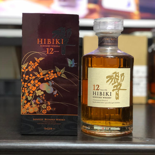 6月7日限定】限定品 希少 サントリー 響12年 意匠 500ml 43% 絶妙な