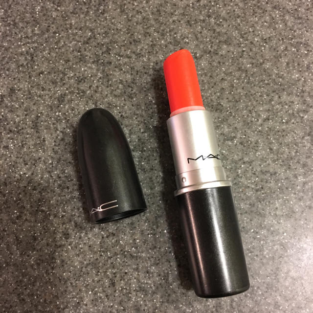 MAC(マック)のMAC リップスティック 口紅 コスメ/美容のベースメイク/化粧品(口紅)の商品写真