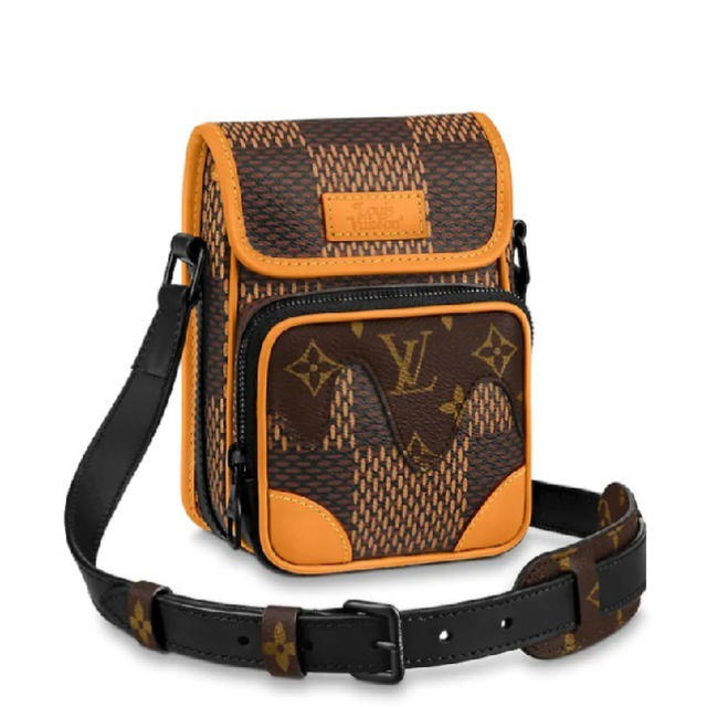 【新品】Louis Vuitton×NIGOコラボ　アマゾンメッセンジャー