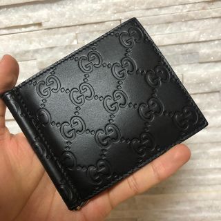 グッチ マネークリップ 折り財布 メンズ の通販 15点 Gucciのメンズを買うならラクマ