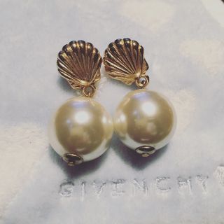 バブルス(Bubbles)の夏物🐚シェル×パールピアス💎(ピアス)