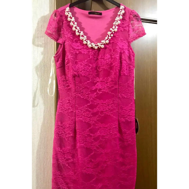 dazzy store(デイジーストア)の新品タグ付き⭐️デイジーストア ミニドレス ワンピース レディースのフォーマル/ドレス(ミニドレス)の商品写真